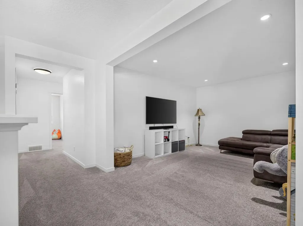 228 Masters Crescent SE Calgary AB T3M 2N1