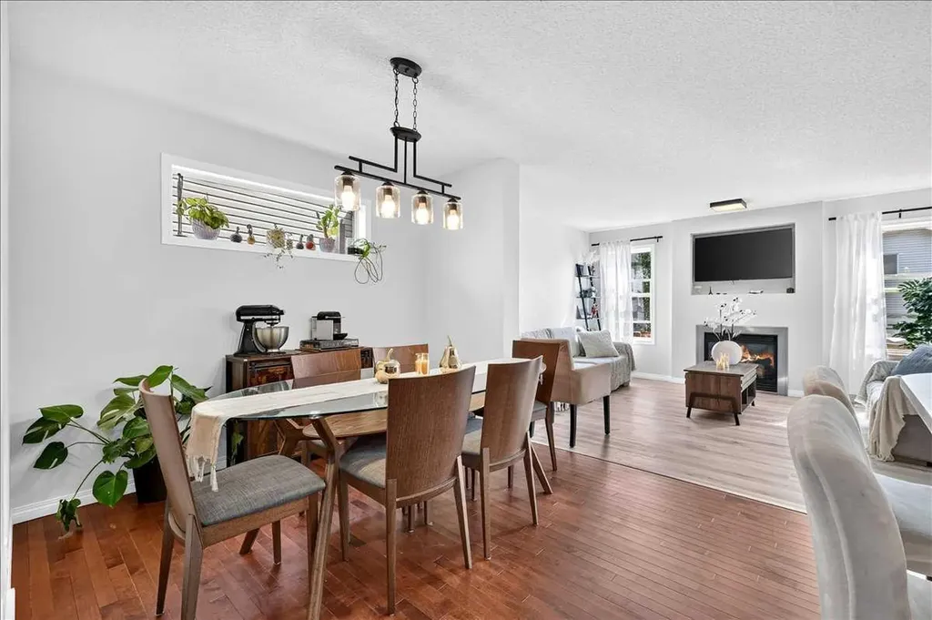 333 Bridleridge View SW Calgary AB T2Y 0E6