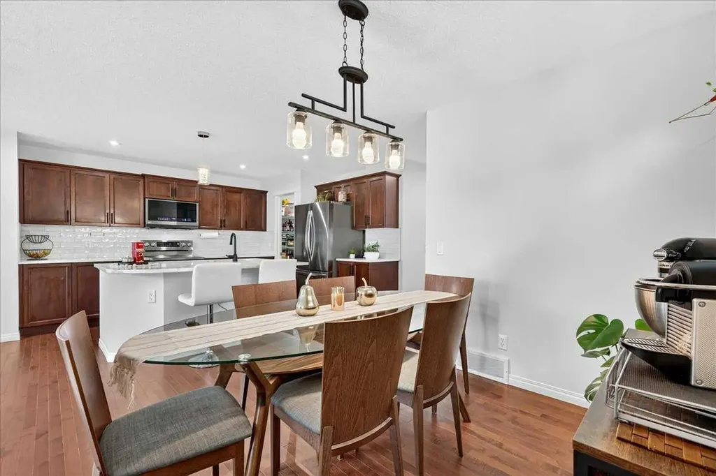 333 Bridleridge View SW Calgary AB T2Y 0E6