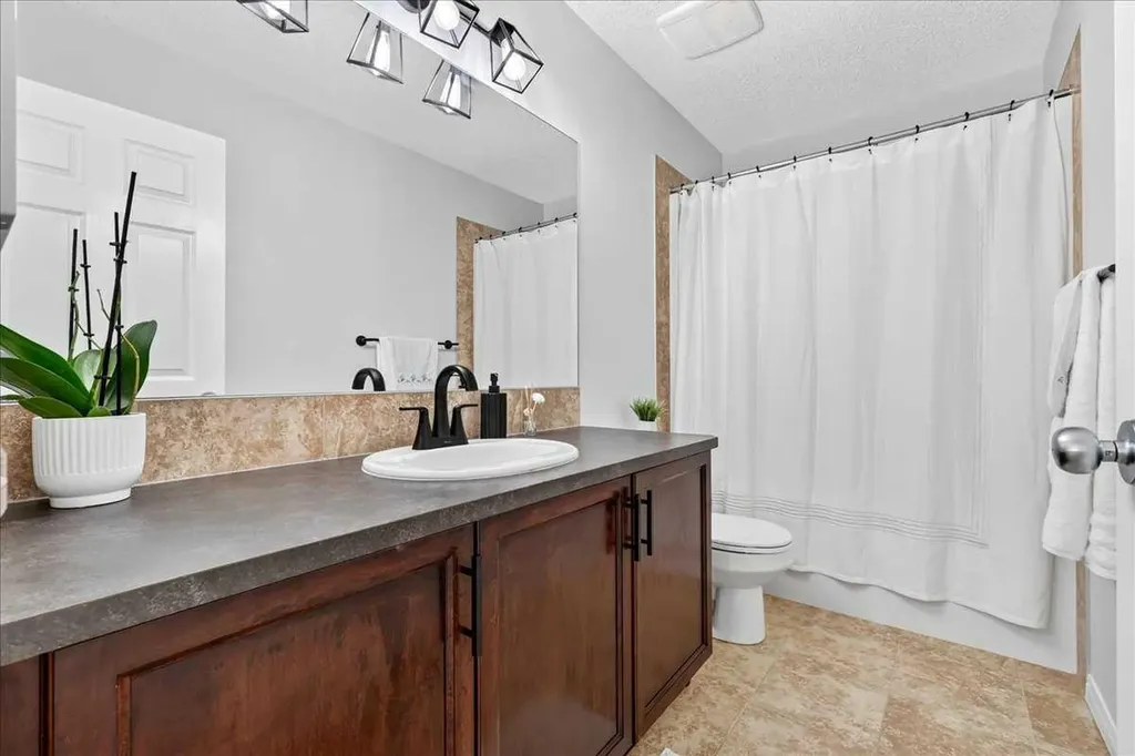 333 Bridleridge View SW Calgary AB T2Y 0E6