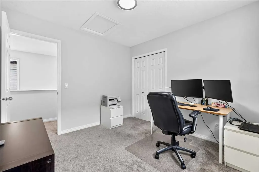 333 Bridleridge View SW Calgary AB T2Y 0E6