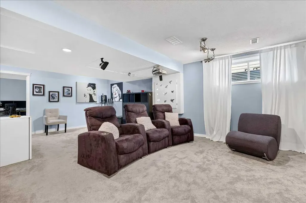 333 Bridleridge View SW Calgary AB T2Y 0E6