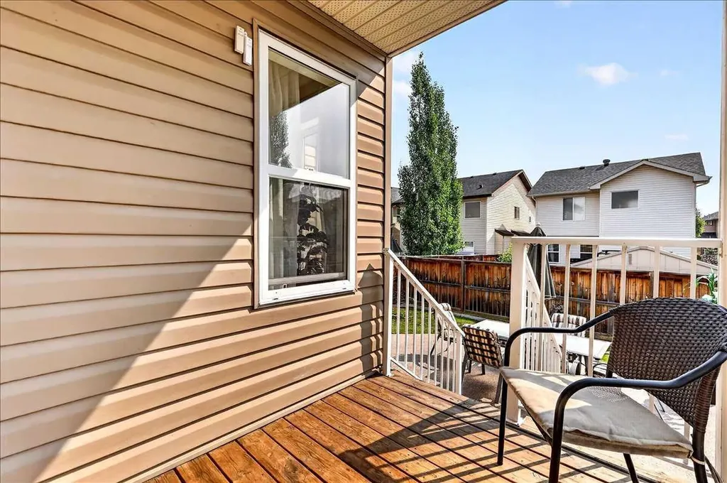 333 Bridleridge View SW Calgary AB T2Y 0E6