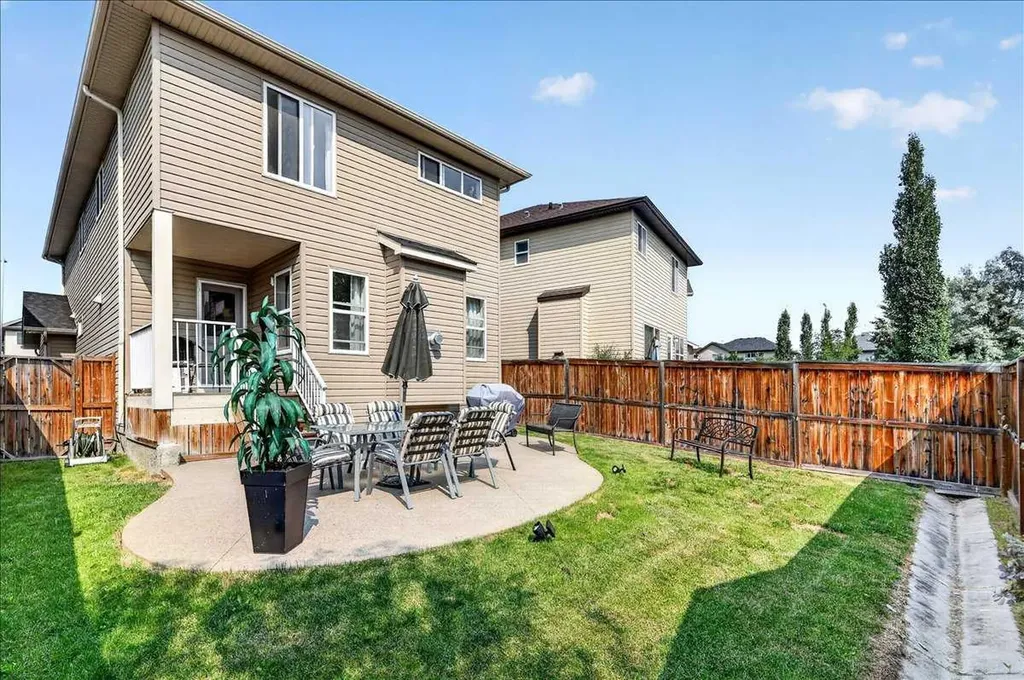 333 Bridleridge View SW Calgary AB T2Y 0E6
