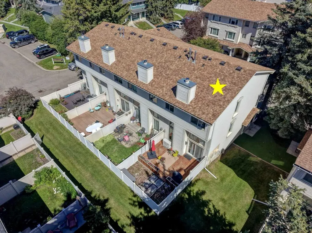 738 Queenston Terrace SE Calgary AB T2J6H6