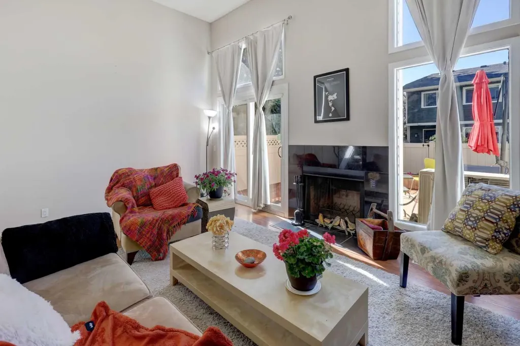 738 Queenston Terrace SE Calgary AB T2J6H6