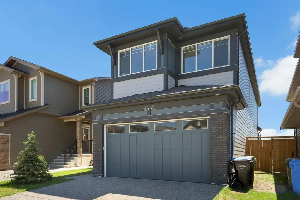 423 Legacy Circle SE Calgary AB T2X 3Z1