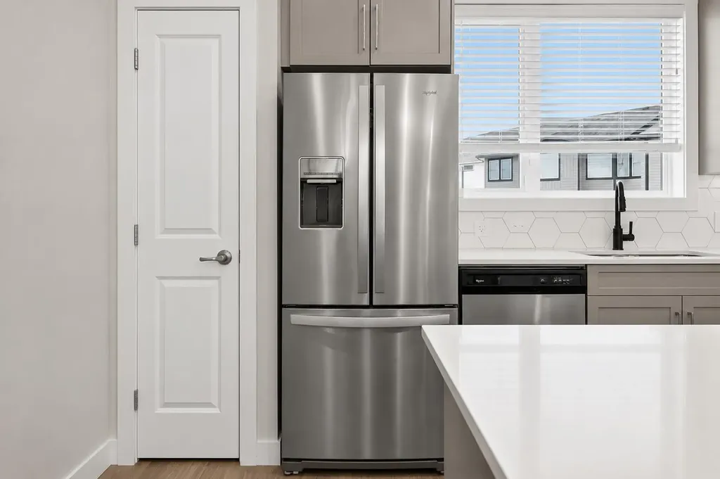 20 Evanscrest Park NW Calgary AB T2P 1R3