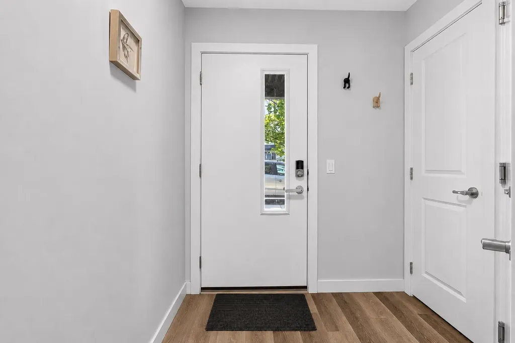 20 Evanscrest Park NW Calgary AB T2P 1R3