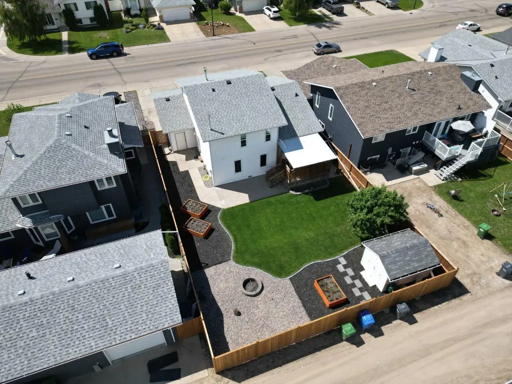 171 Douglas Avenue Red Deer AB T4R 2G5