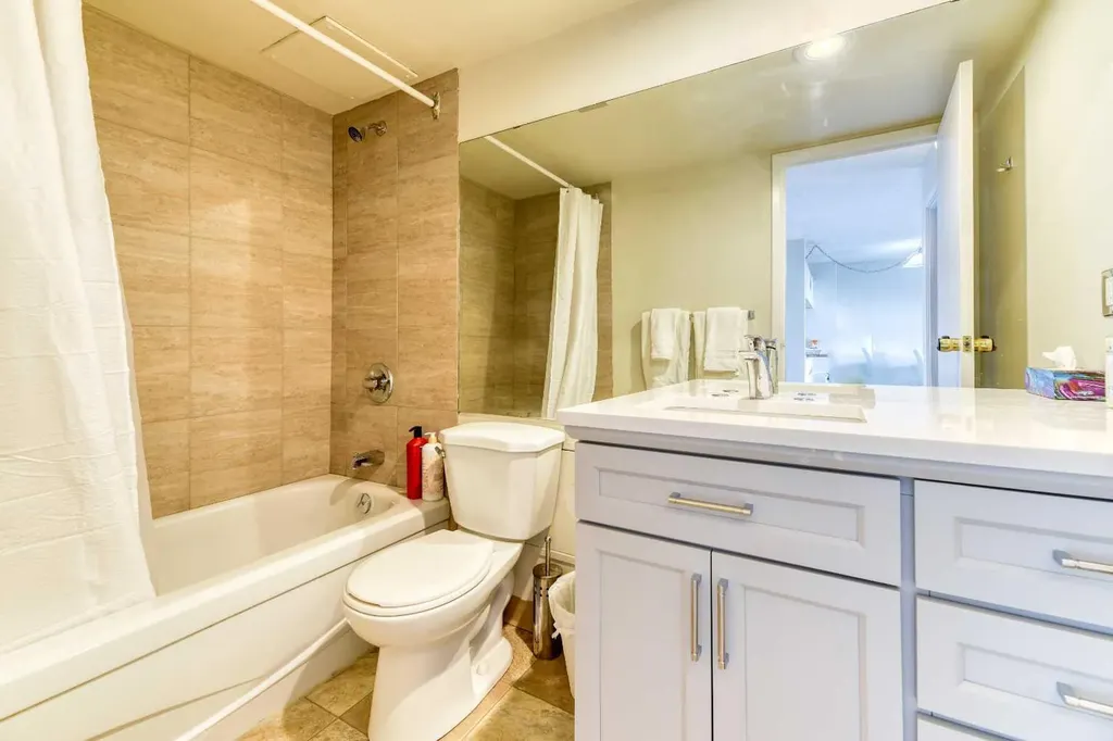 221 6 Avenue SE Calgary AB T2G4Z9