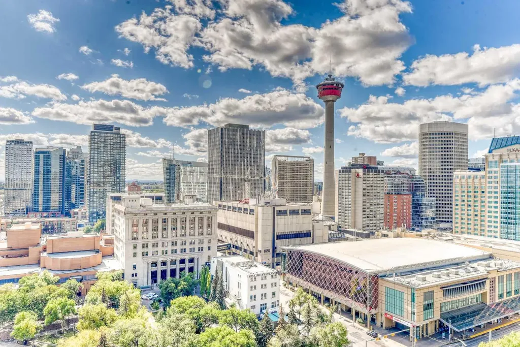 221 6 Avenue SE Calgary AB T2G4Z9