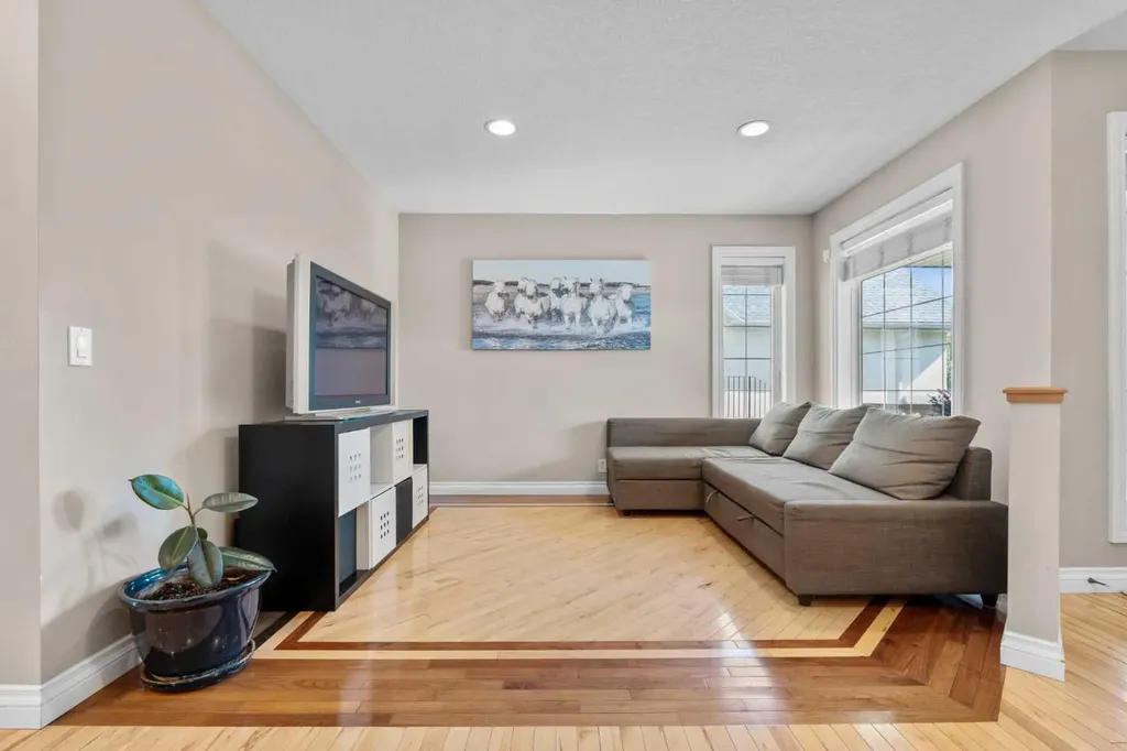 92 Cranston Drive NE Calgary AB T3M 1A1
