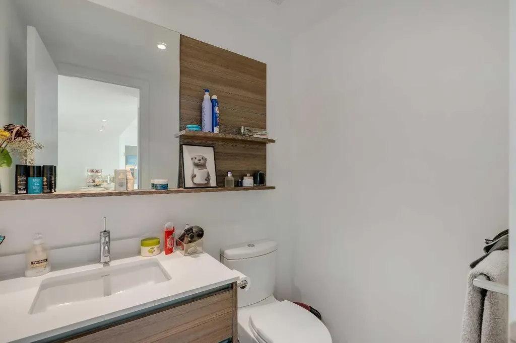 1501 6 Street SW Calgary AB T2R 0Z7