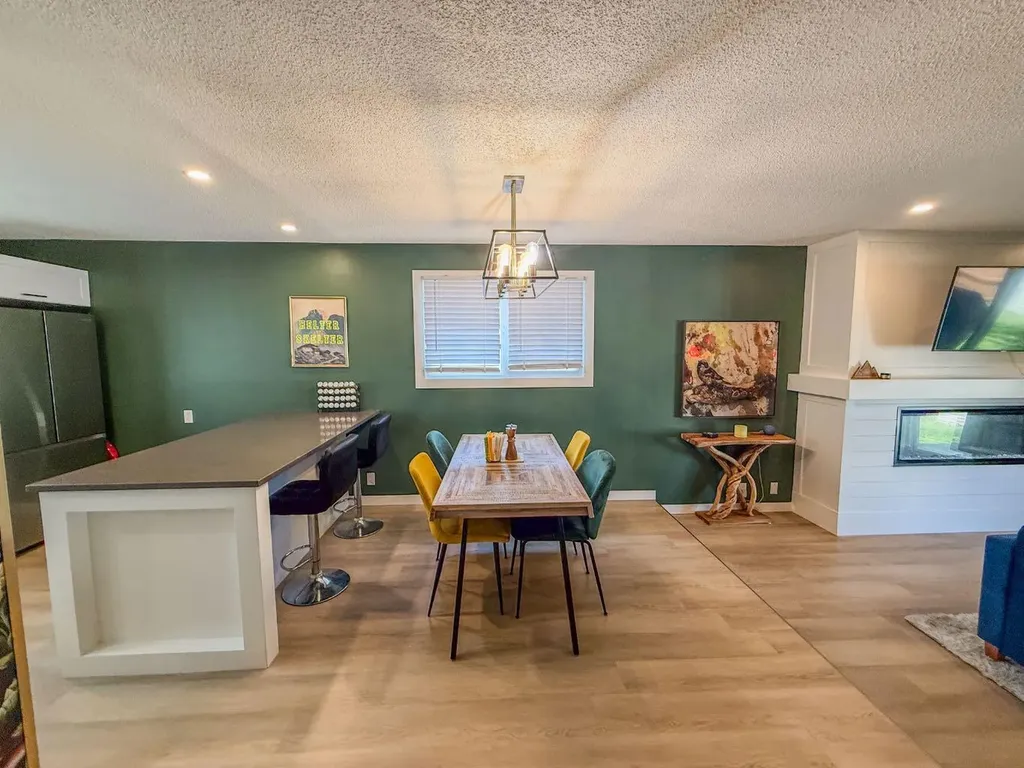 119 Fallswater Crescent NE Calgary AB T3J 1B5