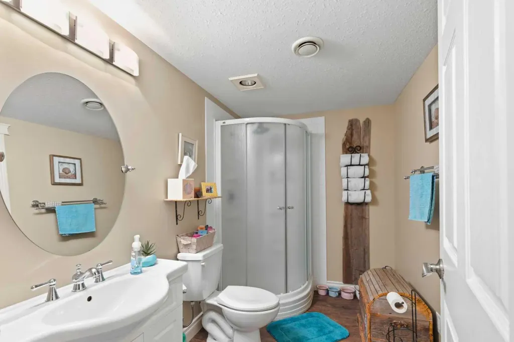 10733 75 Avenue Grande Prairie AB T8W 2S7