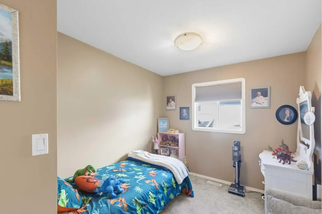 10733 75 Avenue Grande Prairie AB T8W 2S7