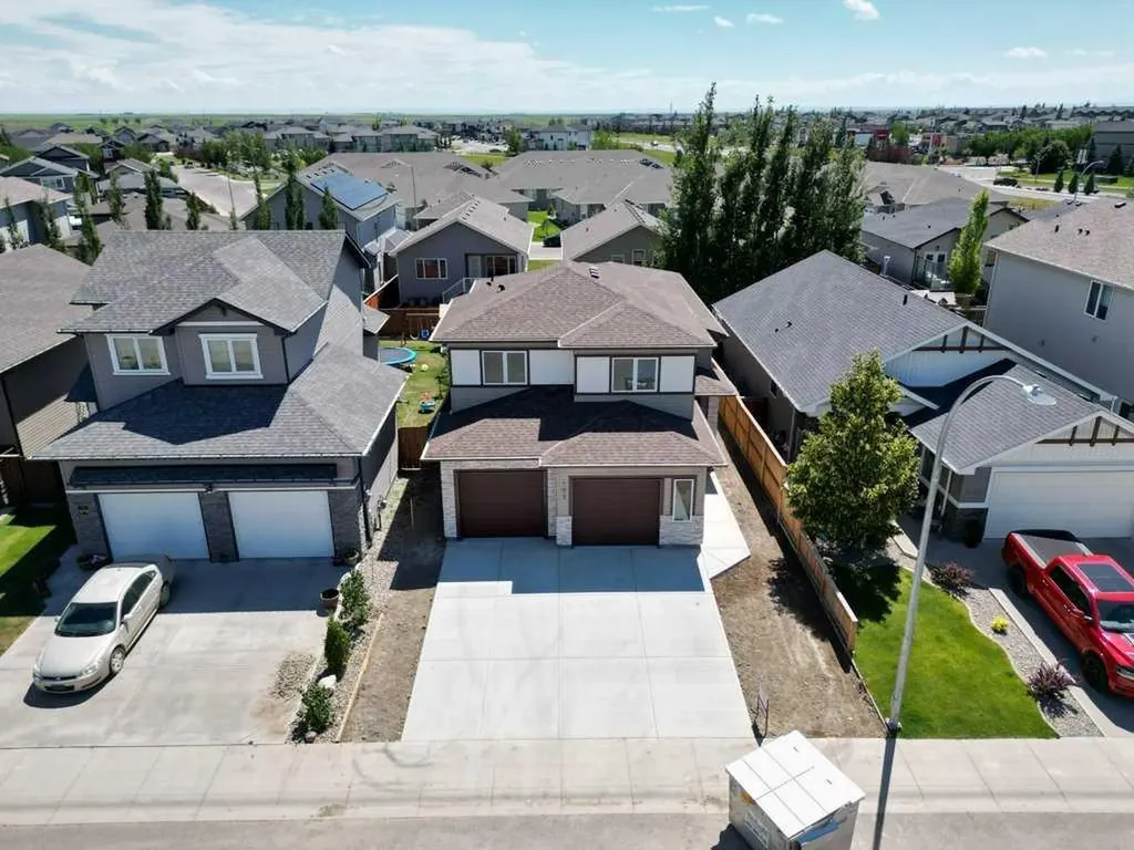 103 Riverford Close W Lethbridge AB T1K 8E6