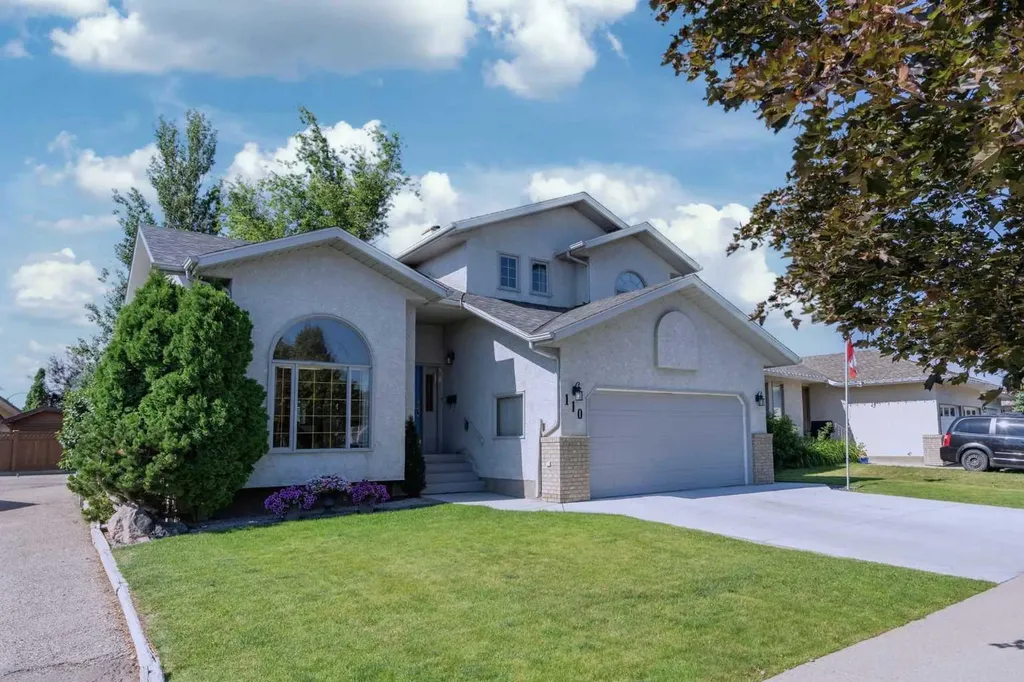 110 Heritage Boulevard W Lethbridge AB T1K 6R9