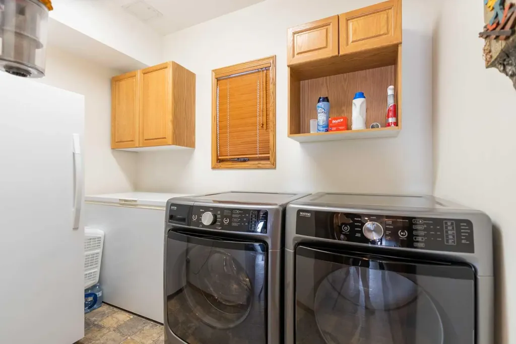 110 Heritage Boulevard W Lethbridge AB T1K 6R9
