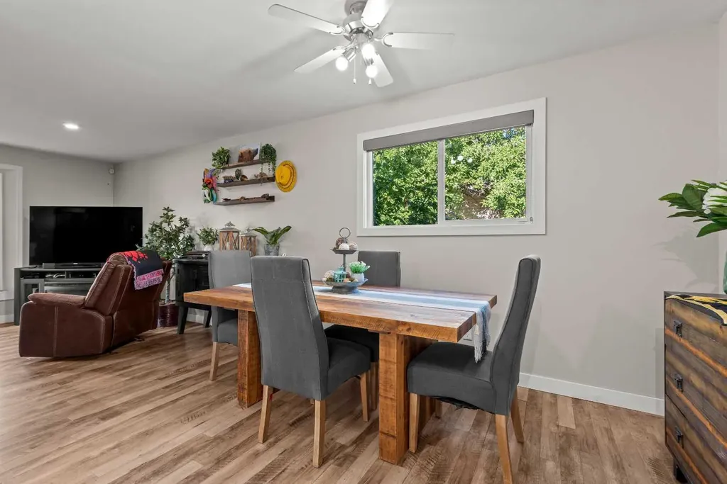 1203 1 Street NE Three Hills AB T0M 2A0