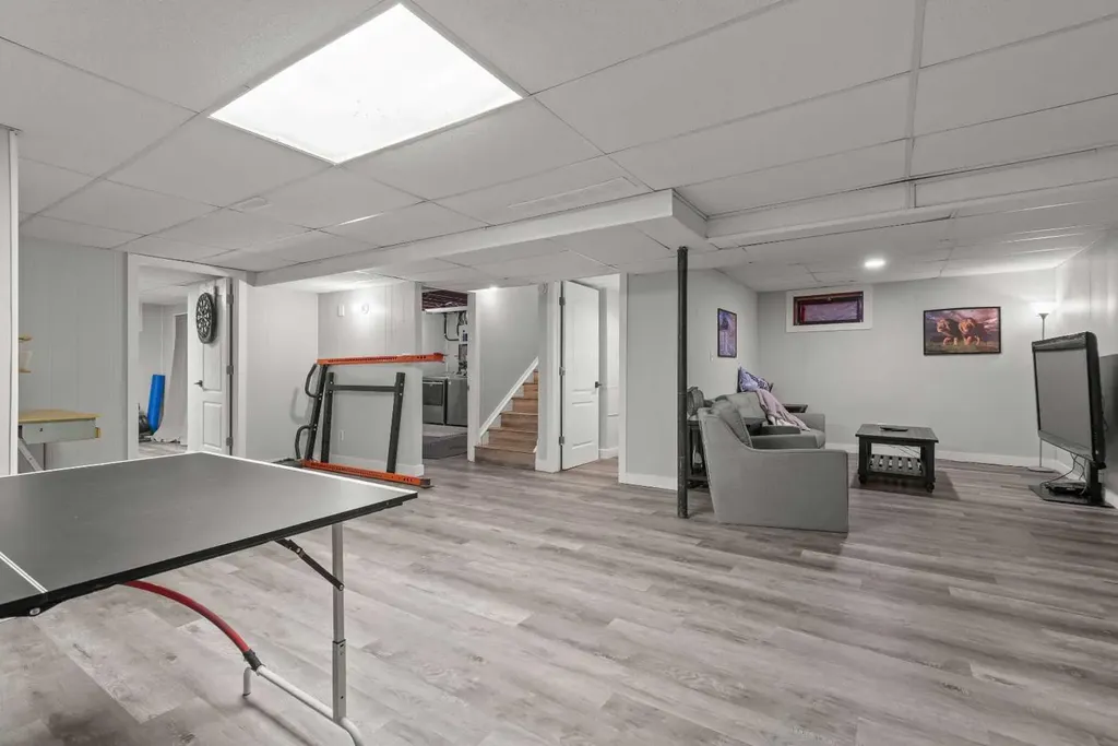1203 1 Street NE Three Hills AB T0M 2A0