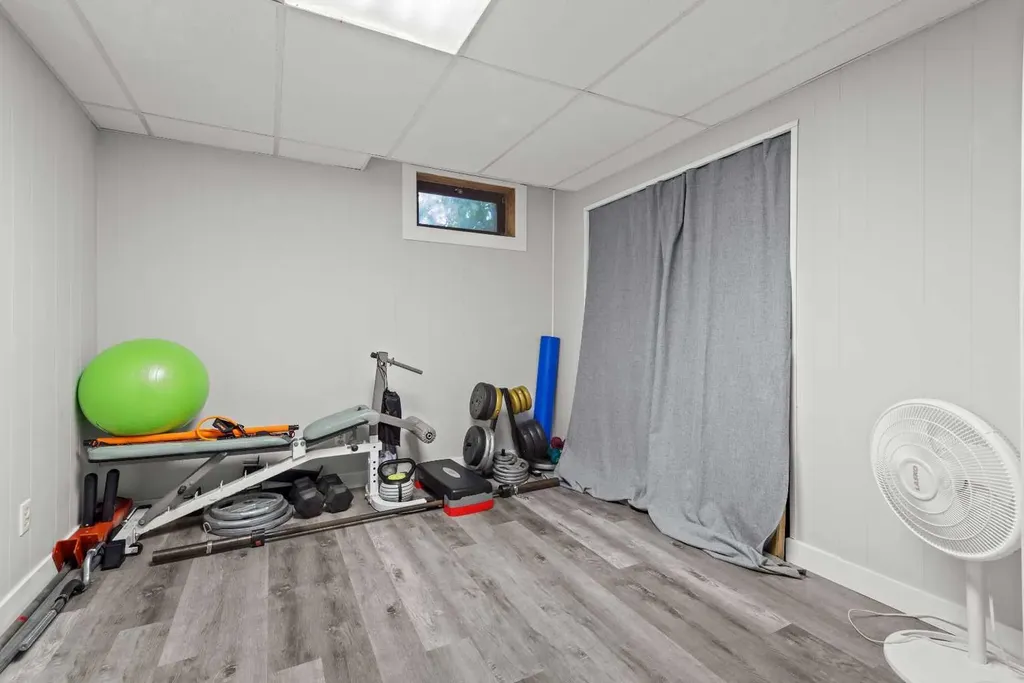 1203 1 Street NE Three Hills AB T0M 2A0