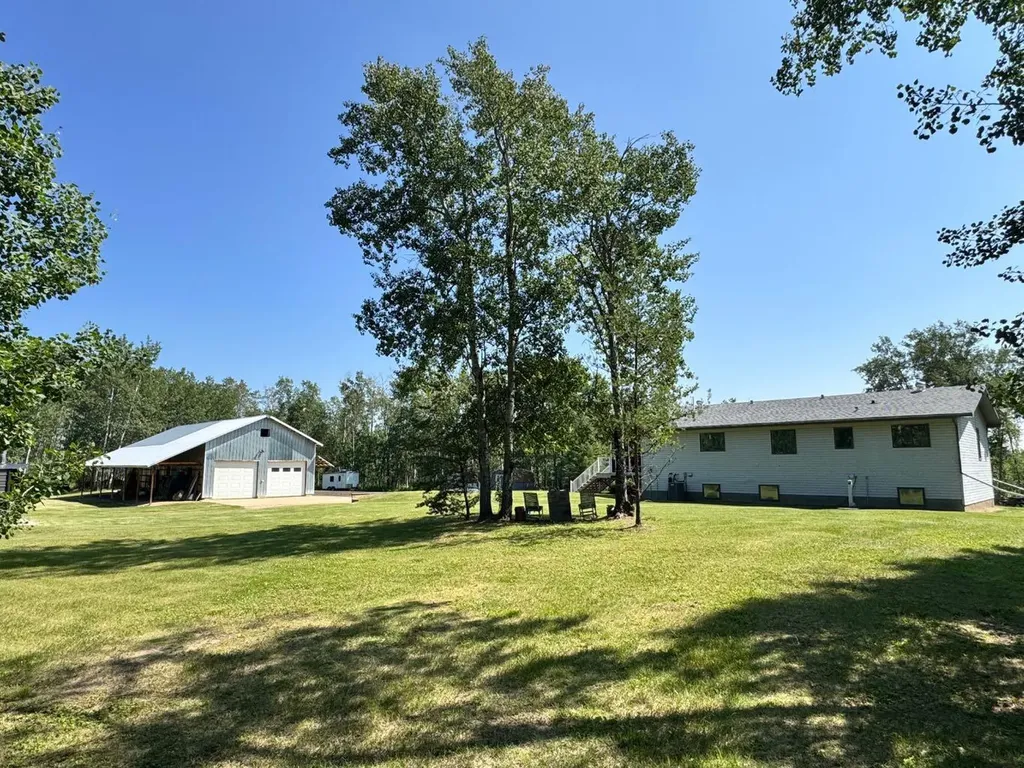 34048 Township Road 834 Rural Clear Hills County AB T0H 1L0