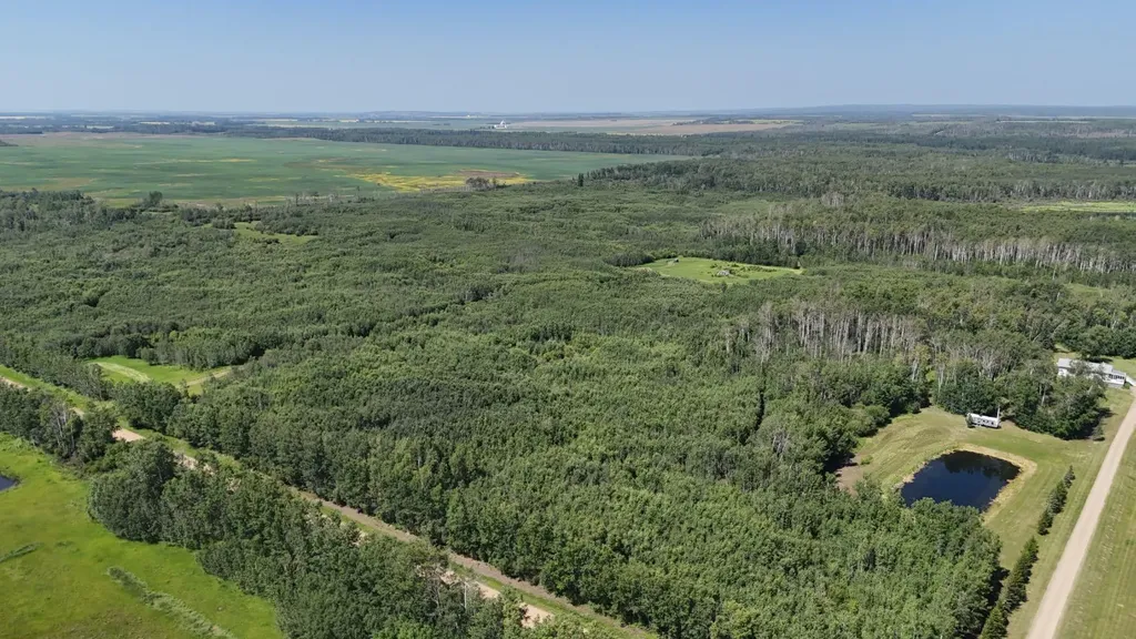 34048 Township Road 834 Rural Clear Hills County AB T0H 1L0