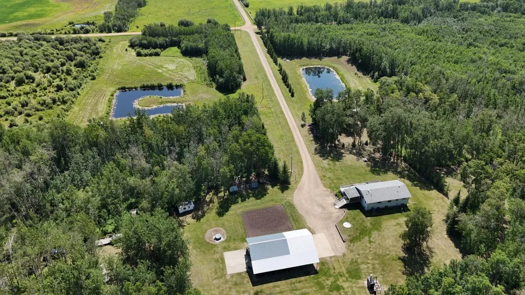 34048 Township Road 834 Rural Clear Hills County AB T0H 1L0