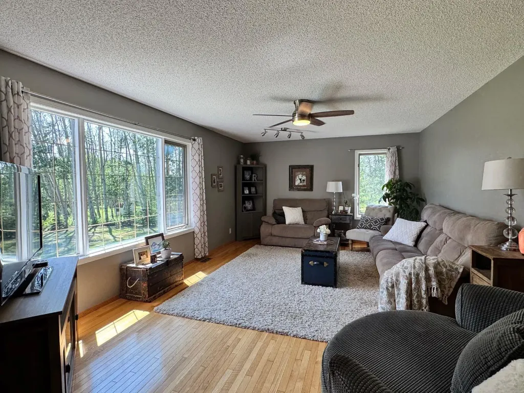 34048 Township Road 834 Rural Clear Hills County AB T0H 1L0
