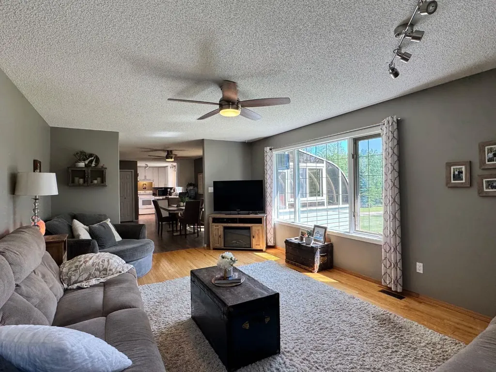 34048 Township Road 834 Rural Clear Hills County AB T0H 1L0