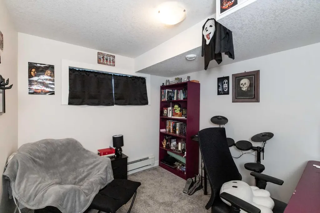4928 59 Street Innisfail AB T4G 1R8