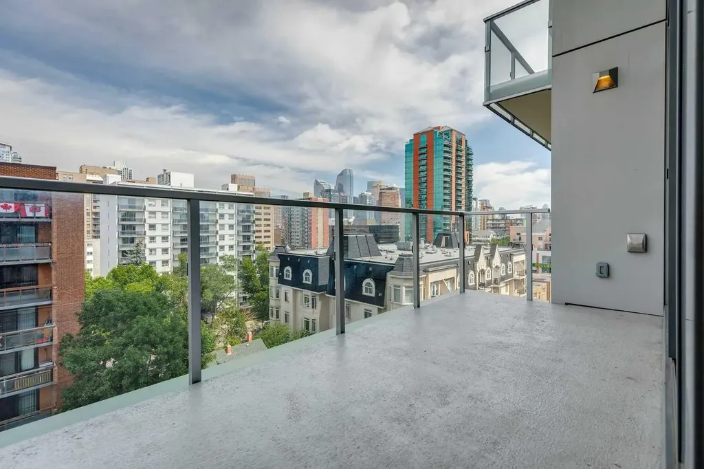 930 16 Avenue SW Calgary AB T2R 1C9
