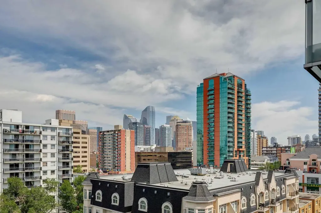 930 16 Avenue SW Calgary AB T2R 1C9