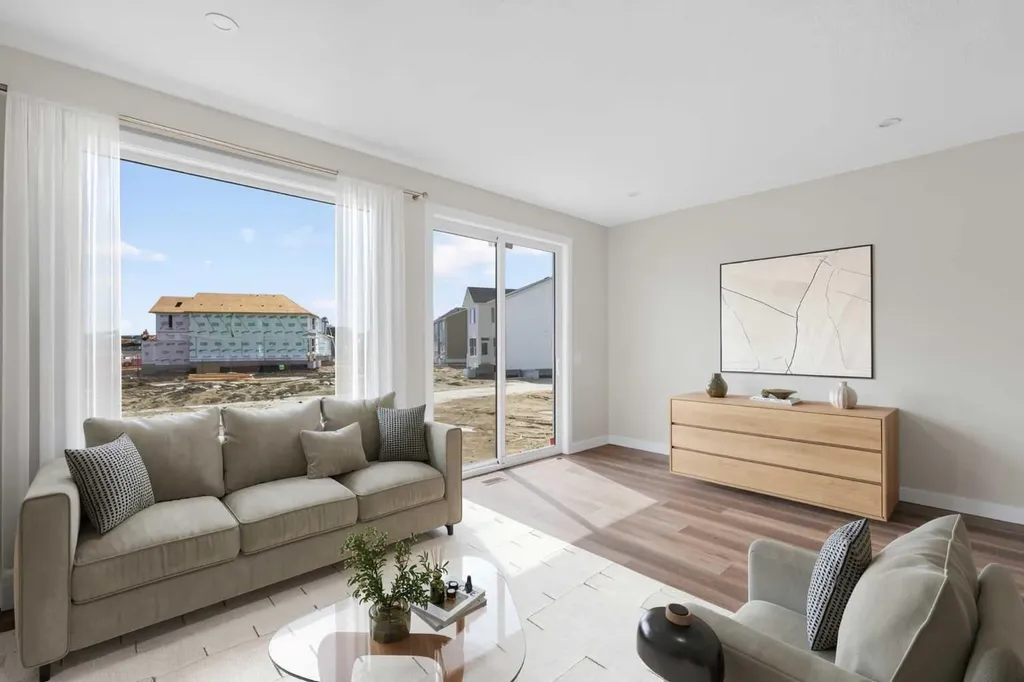 138 Starling Boulevard NW Calgary AB T3P 3E3