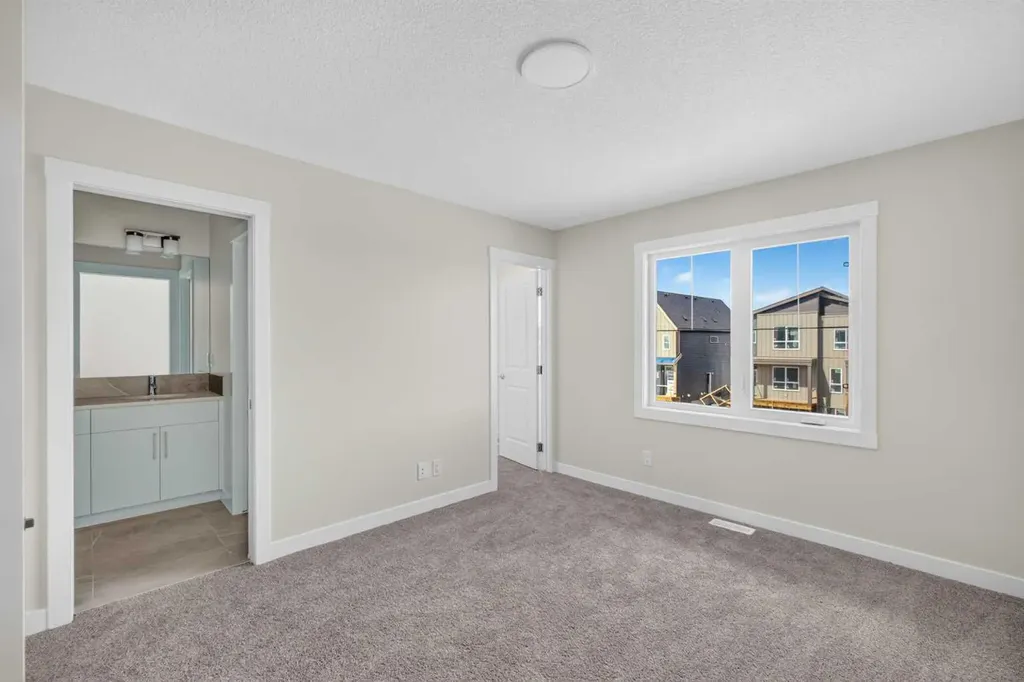 138 Starling Boulevard NW Calgary AB T3P 3E3