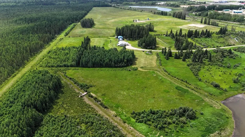 53126 Rge Road 174 Rural Yellowhead County AB T7E 3E6