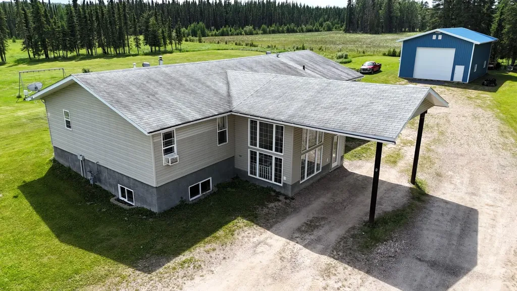 53126 Rge Road 174 Rural Yellowhead County AB T7E 3E6