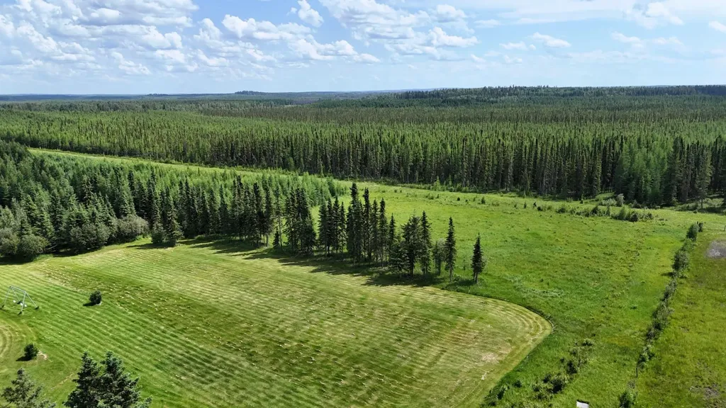 53126 Rge Road 174 Rural Yellowhead County AB T7E 3E6