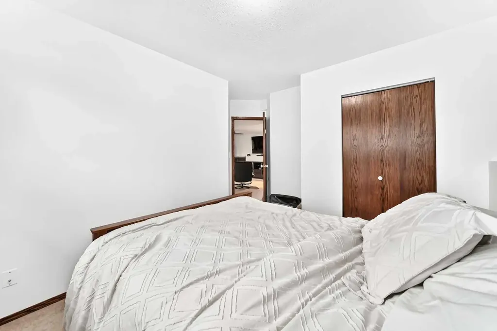 13 Westglen Boulevard Blackfalds AB T0M 0J0