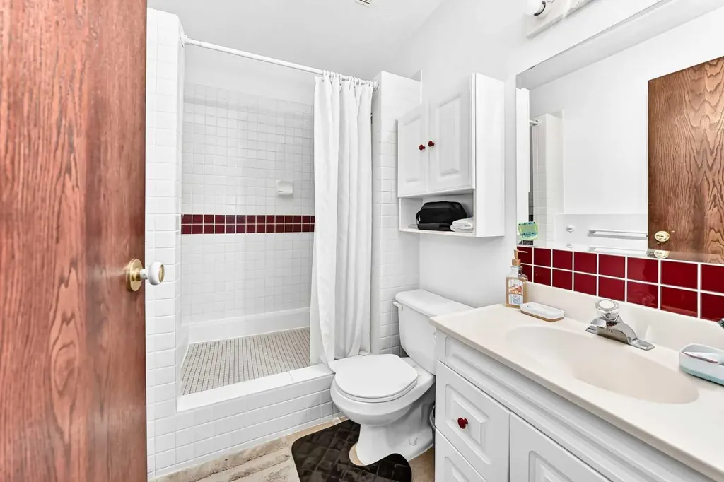 13 Westglen Boulevard Blackfalds AB T0M 0J0