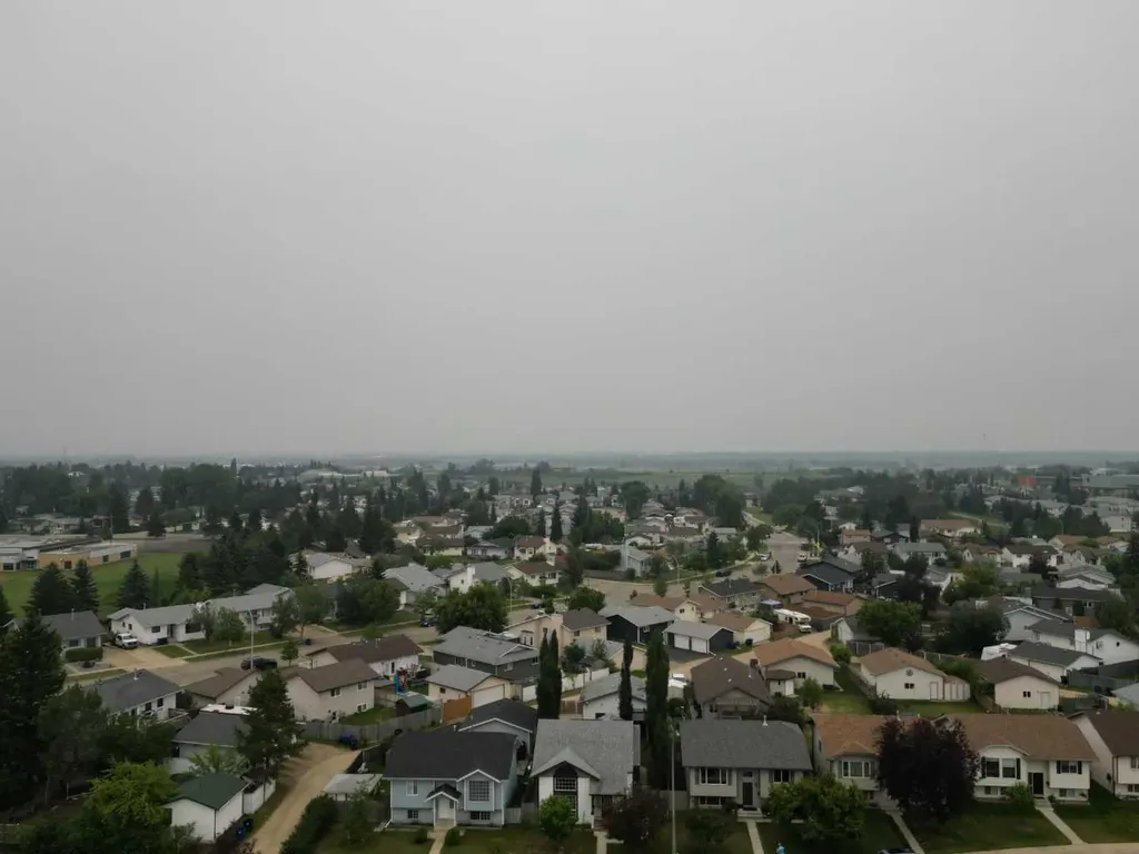 13 Westglen Boulevard Blackfalds AB T0M 0J0