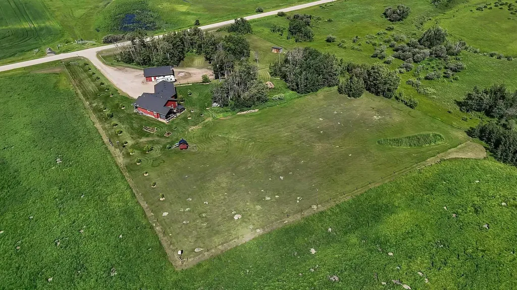 36035 Range Road 262 Rural Red Deer County AB T4G 0M5