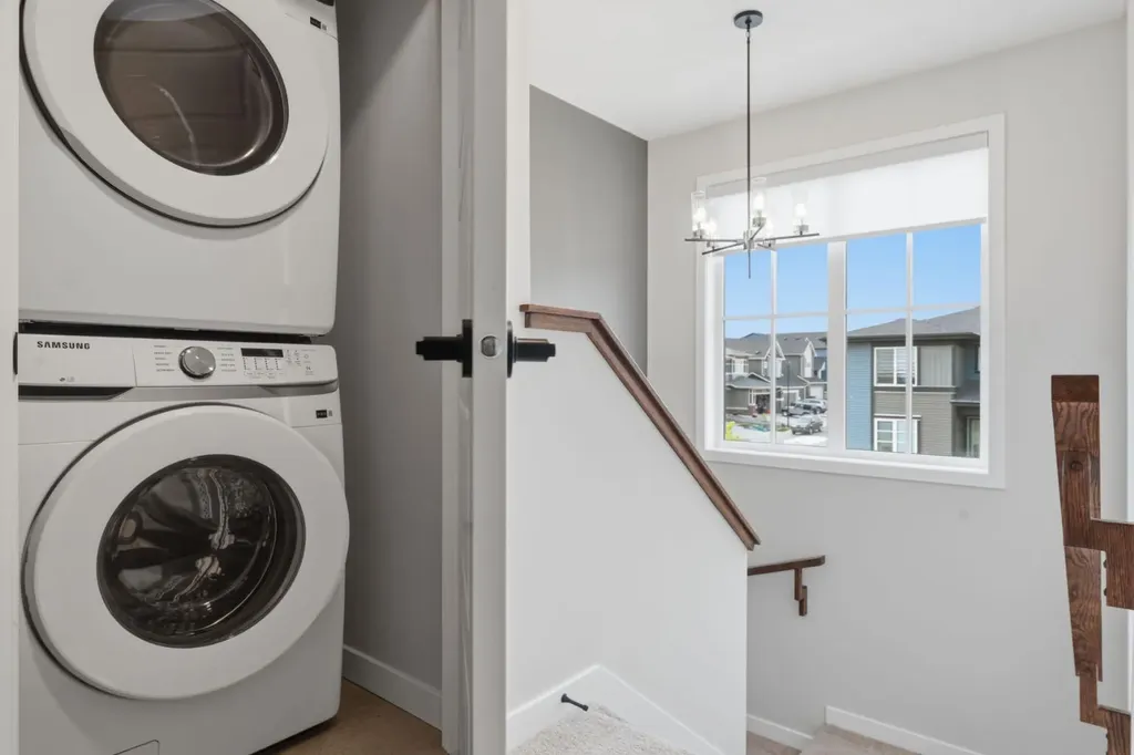 180 Lawson Lane SE Airdrie AB T4A 3P3