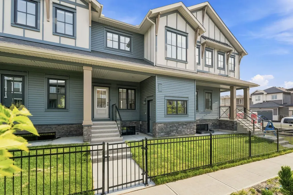 180 Lawson Lane SE Airdrie AB T4A 3P3