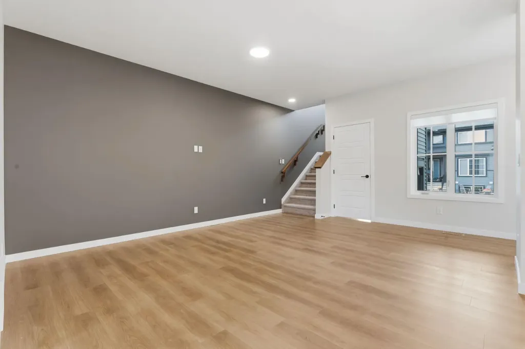 180 Lawson Lane SE Airdrie AB T4A 3P3