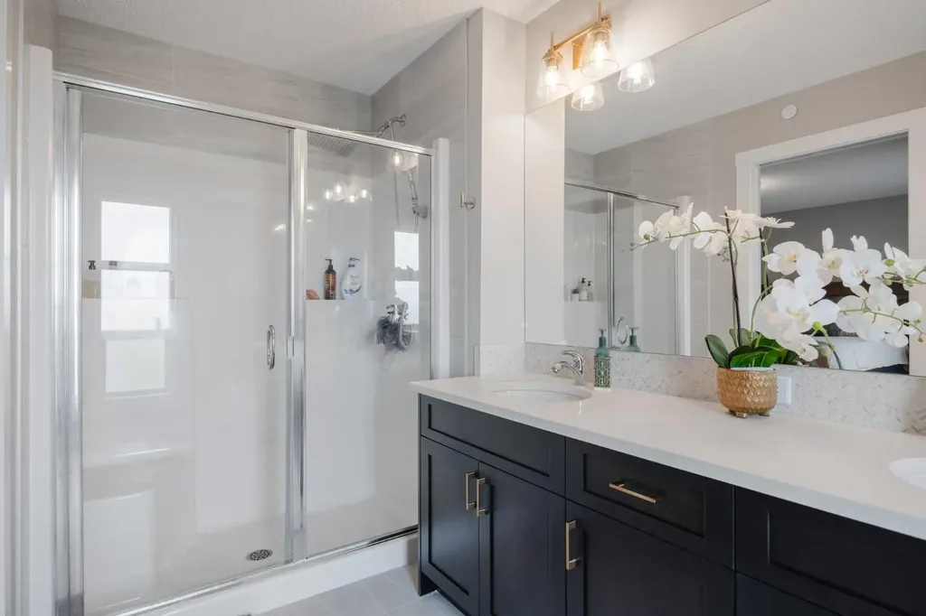 44 Calhoun Common NE Calgary AB T3P 1R8