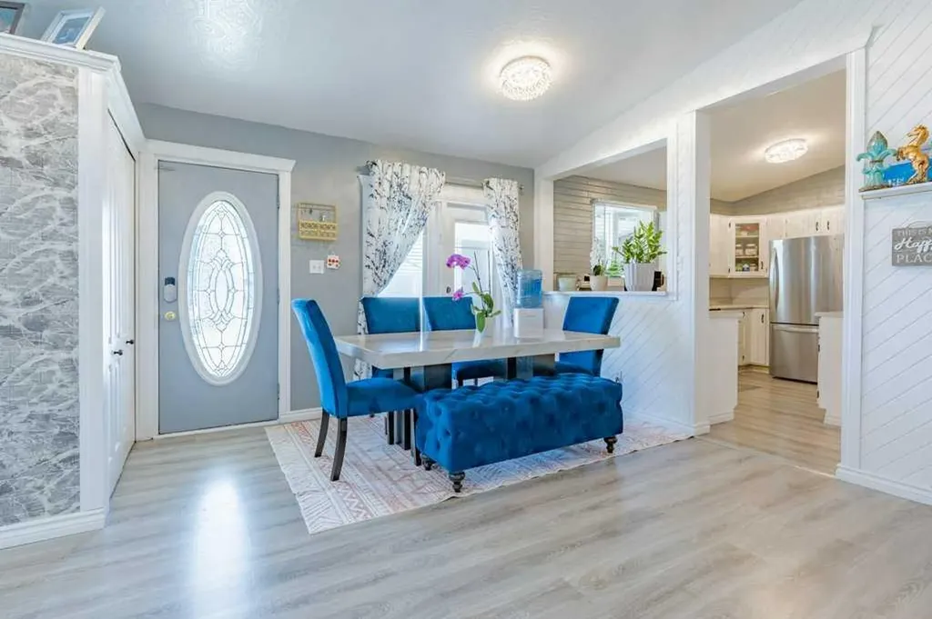 2898 Dunmore Road SE Medicine Hat AB T1A 2A5