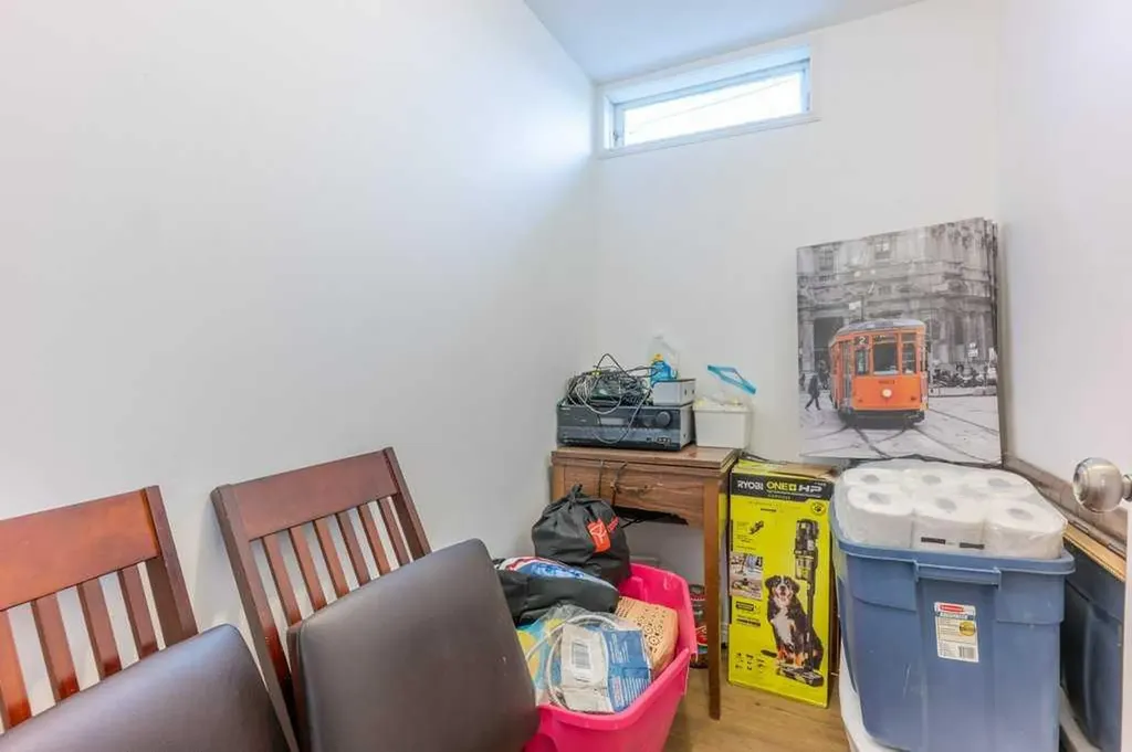 2898 Dunmore Road SE Medicine Hat AB T1A 2A5